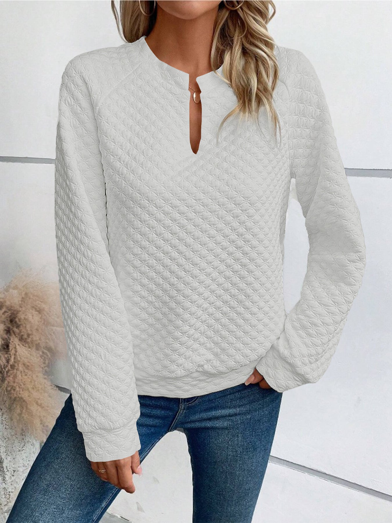 Street-wave Women's Quilted Pullover Cozy Breathable Fabric For Cool Day Wear Everyday Comfort