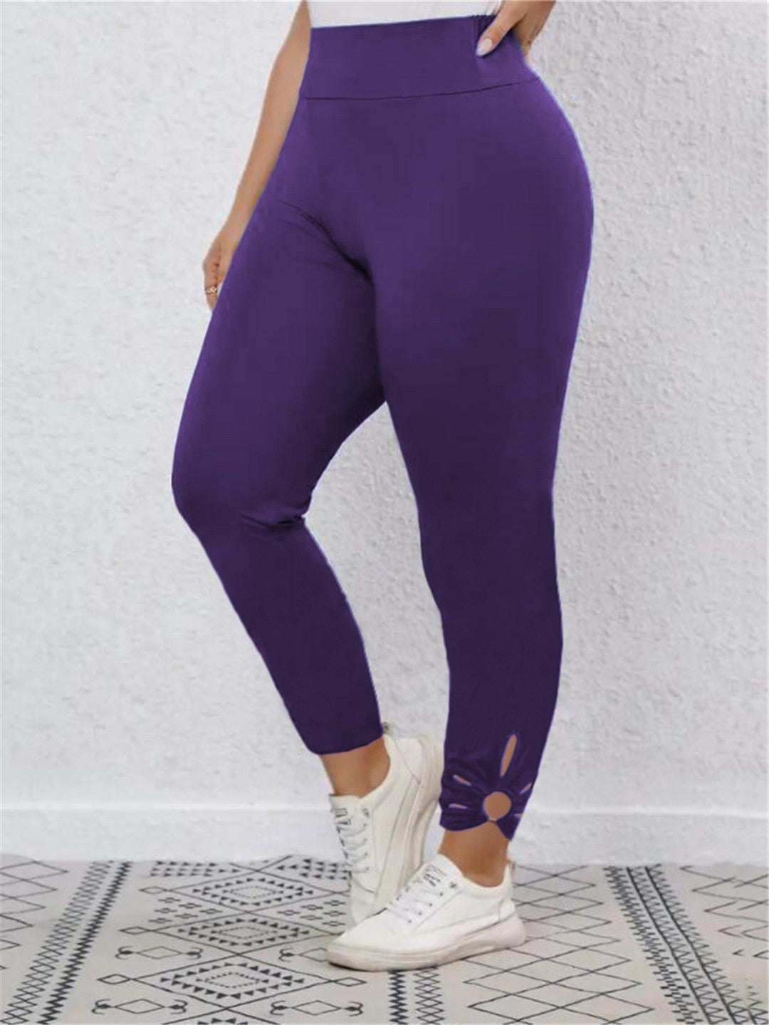 Street-wave Women's High-Waisted Leggings With Stylish Cut Details For Active Women
