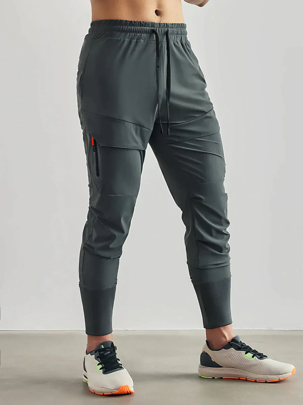 Orion Skinny Fitness Pants for Men by Street-Wave With Breathable Stretch Fabric and Zippered Pocket