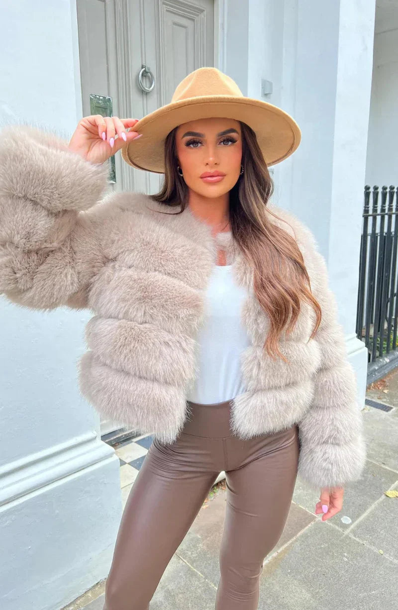 Street-Wave Faux Fur Puff Coat Cozy Warm Cropped Winter Jacket For Fashionable Women
