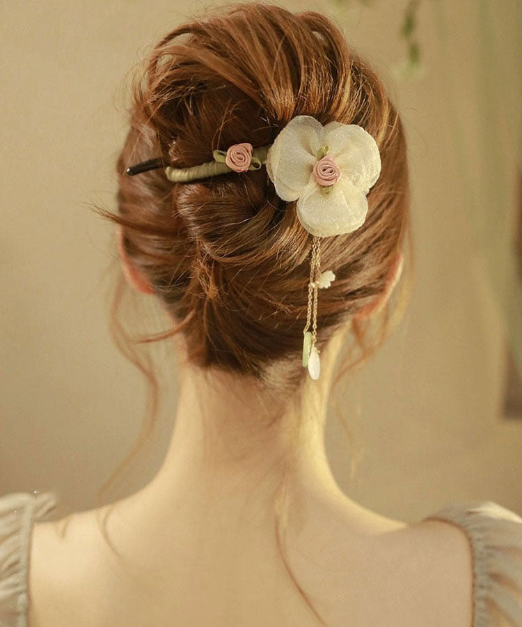 Épingle à cheveux originale en tissu abricot, tulle, perles et pompon floral - Street-Wave