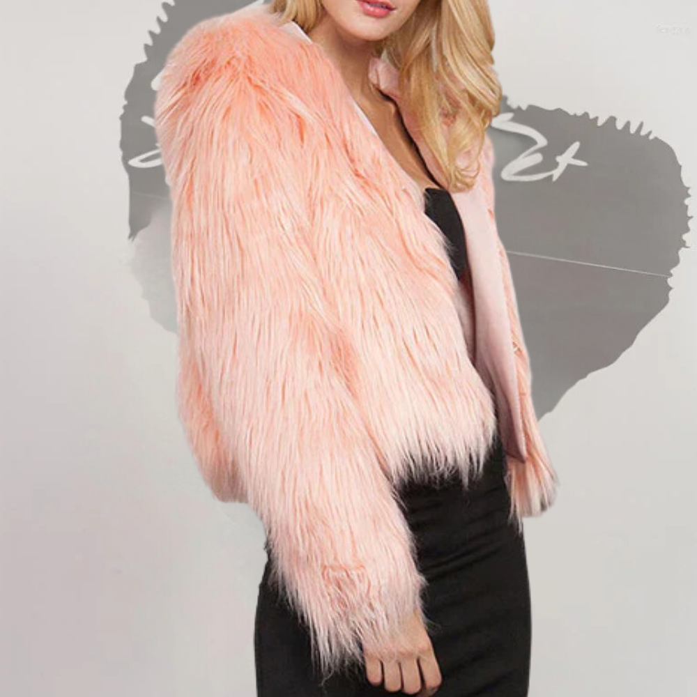 Street-wave Womens Faux Fur Winter Coat Warm And Versatile Short Jacket For City Chic