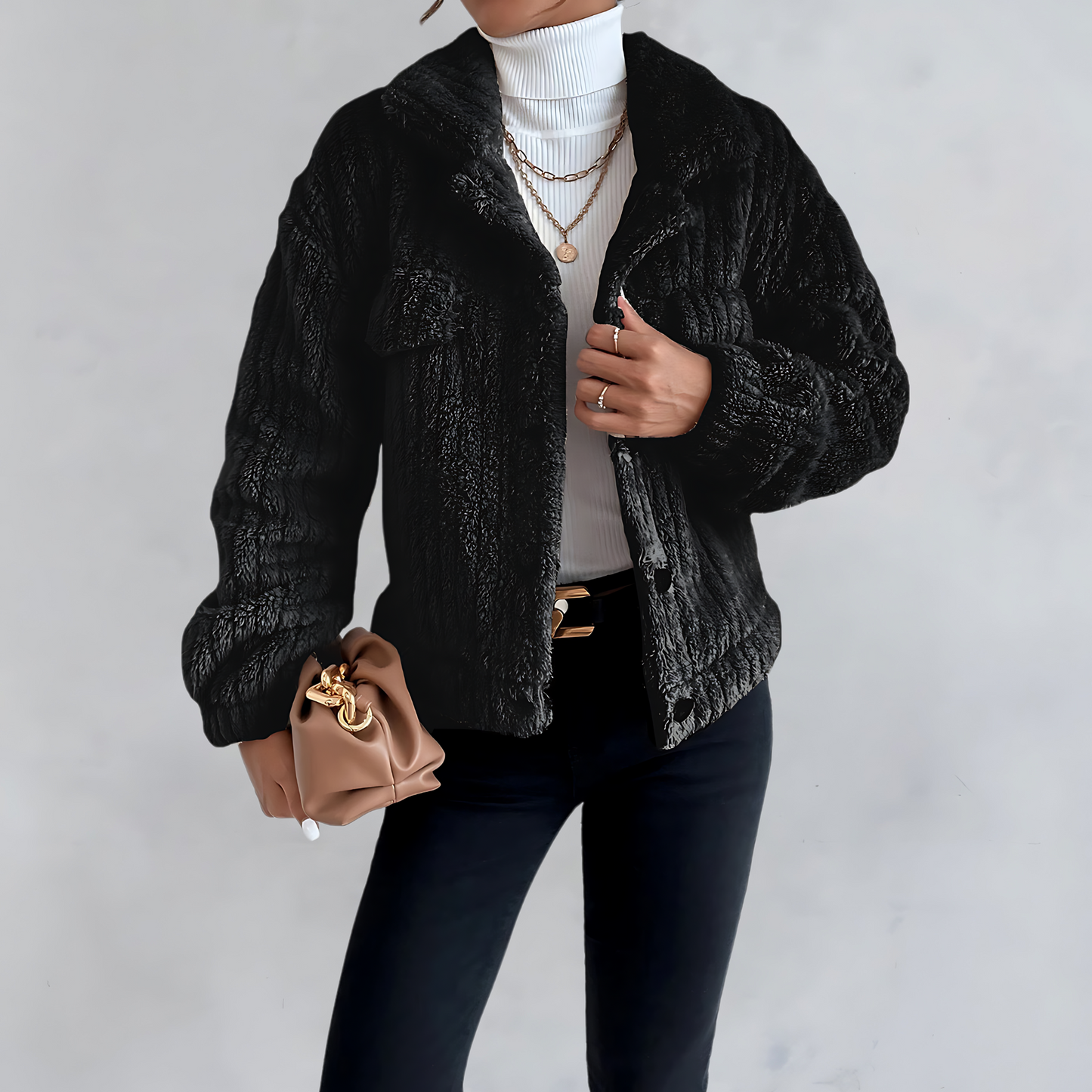 Street-Wave Teddy Jacket For Women Soft Plush Warmth With Handy Pockets Cozy Winter Essential