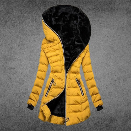 Street-Wave Women's Warm Elegant Winter Coat With Plush Fur Hood For Everyday Winter Style Cozy