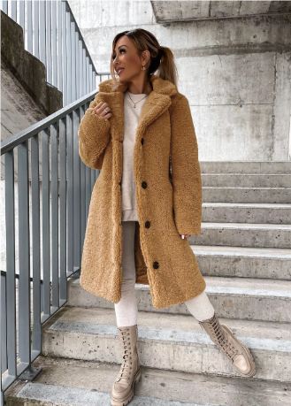 Street-Wave Teddy Coat For Women Ultra Soft Warm Oversized Fit With Button Closure And Lapel Collar