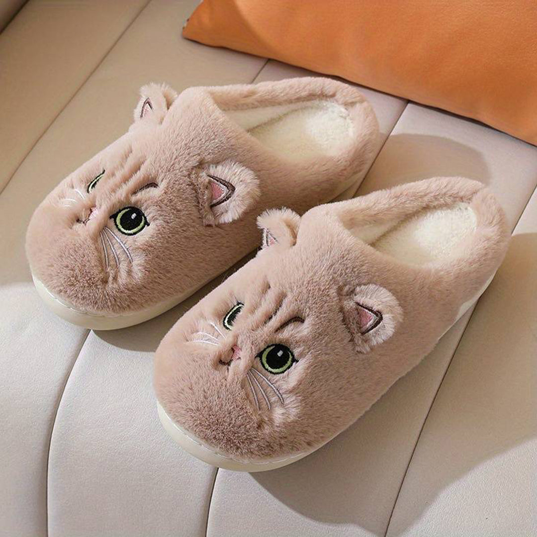 Street-Wave Soft Plush Cat Slippers For Women Cozy Warm Indoor Shoes Cute Face Design