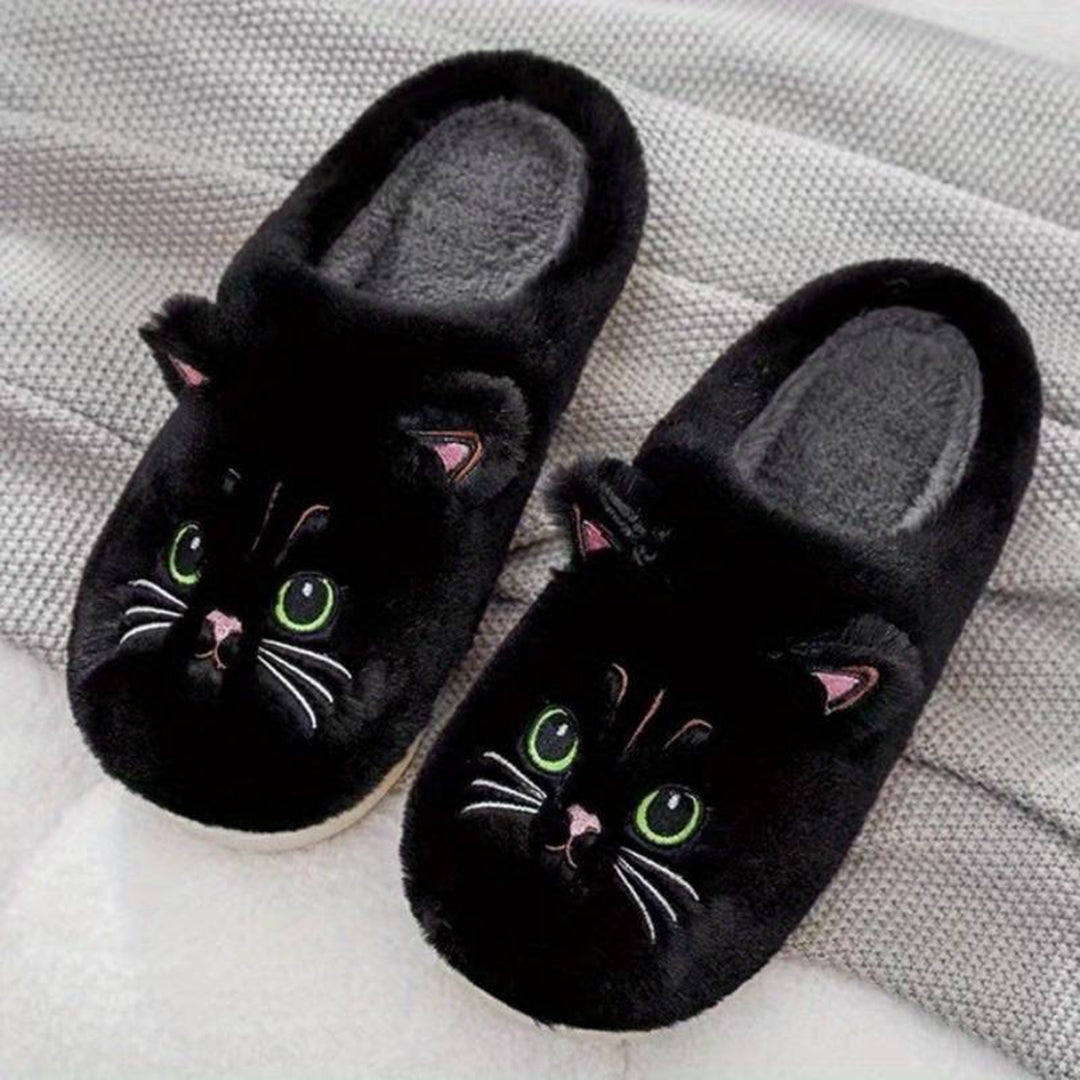 Street-Wave Soft Plush Cat Slippers For Women Cozy Warm Indoor Shoes Cute Face Design