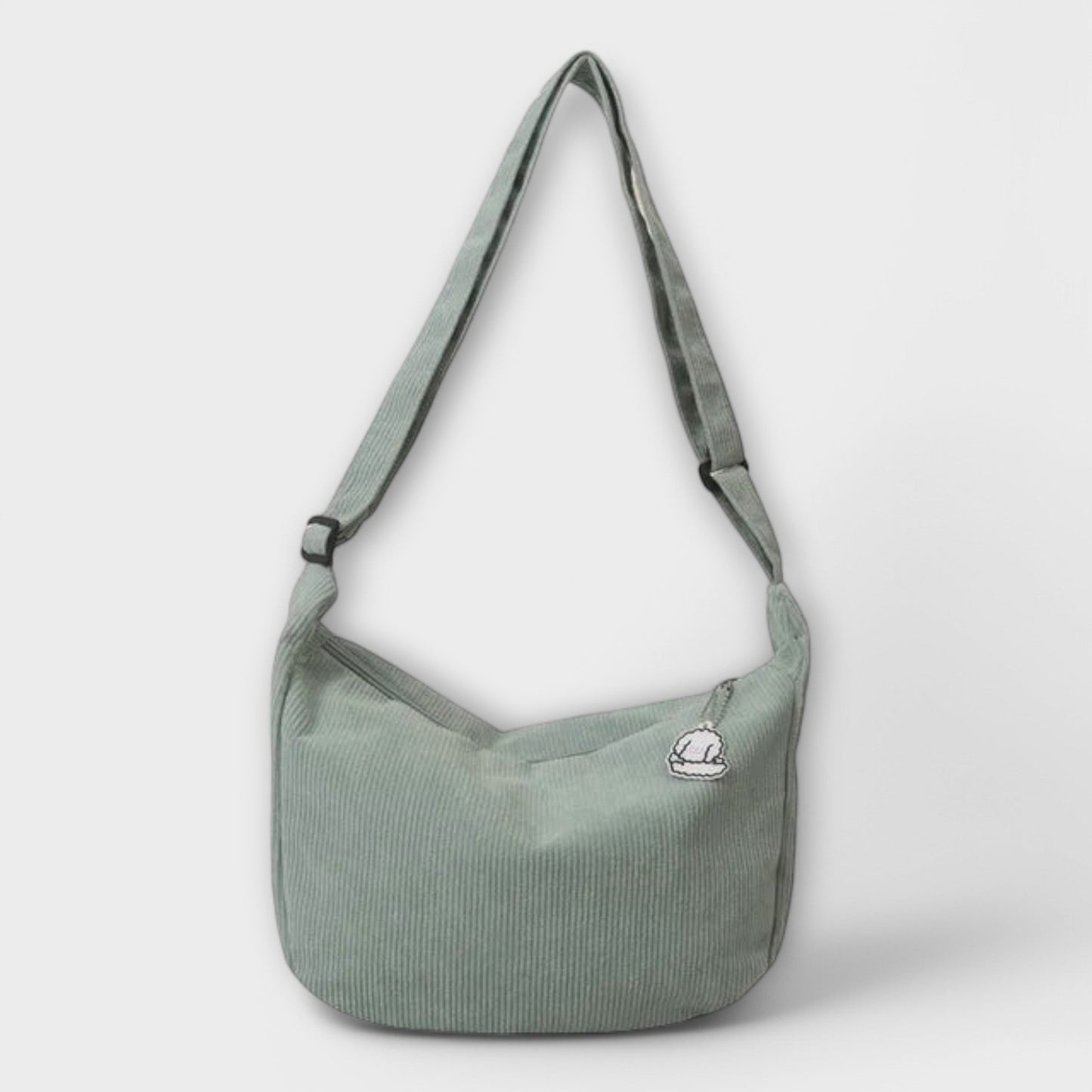 Women's Shoulder Bag with Elegant Shape and Versatile Design