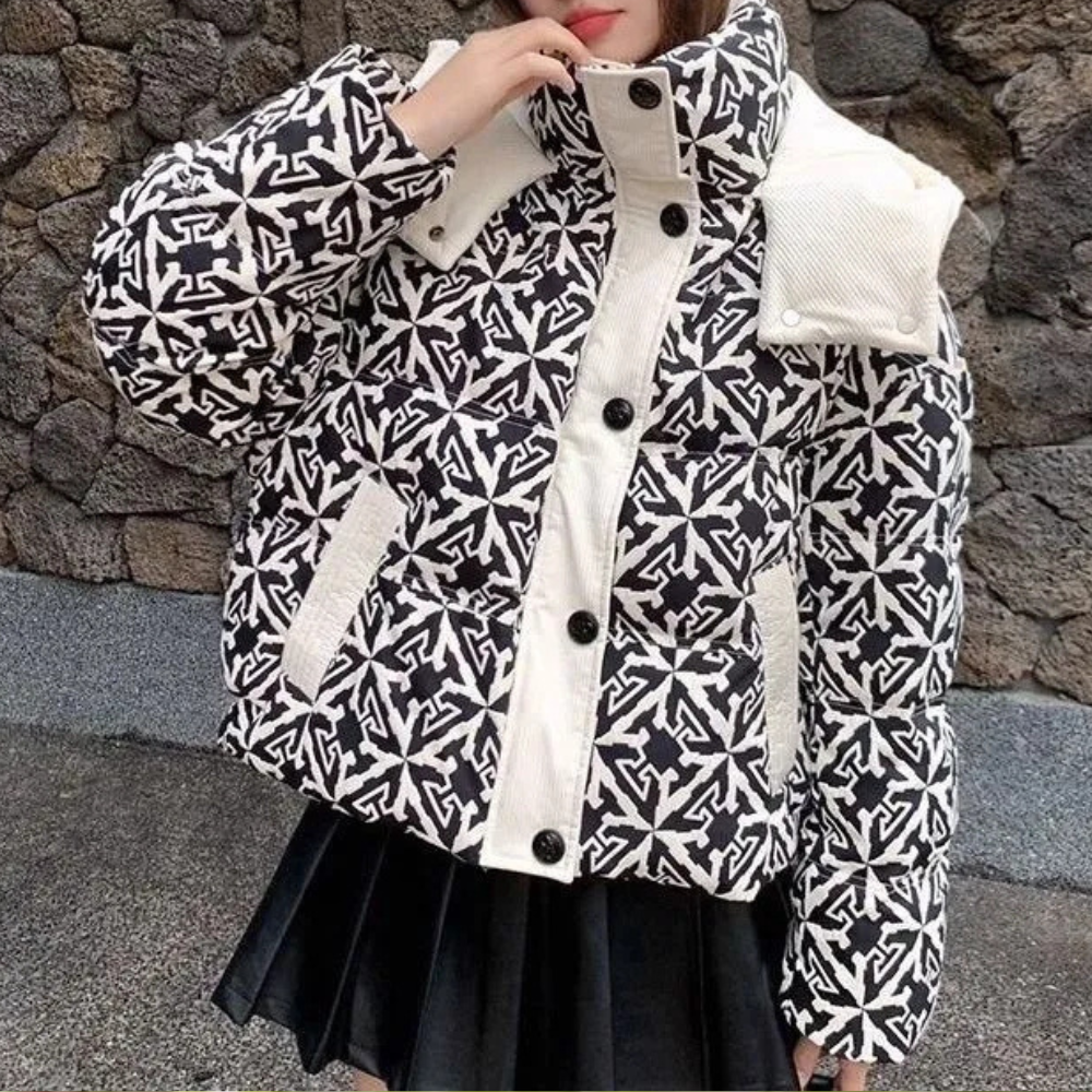 Street Wave Puffer Jacket For Women Winter Ready Warmth With Modern Geometric Print And Insulation
