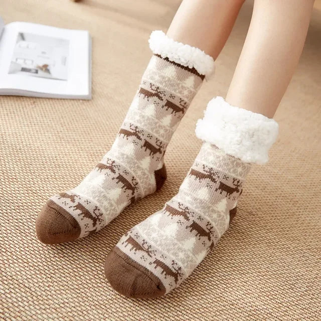 Street-wave Christmas Socks For Kids Warm Cozy Festive Santa Design With Plush Cuff