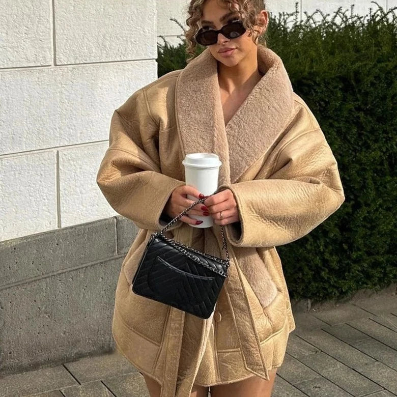 Street-Wave Faux Fur Coat For Modern Women Luxurious Warmth And Effortless Everyday Style