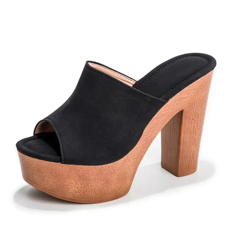Women's Platform Flat Sandals with Adjustable Straps and Cushioned Footbed