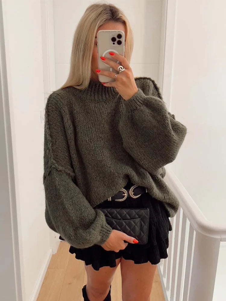 Street-wave Cozy Oversized Knit Sweater for Women with Classic Comfort and Luxe Warmth