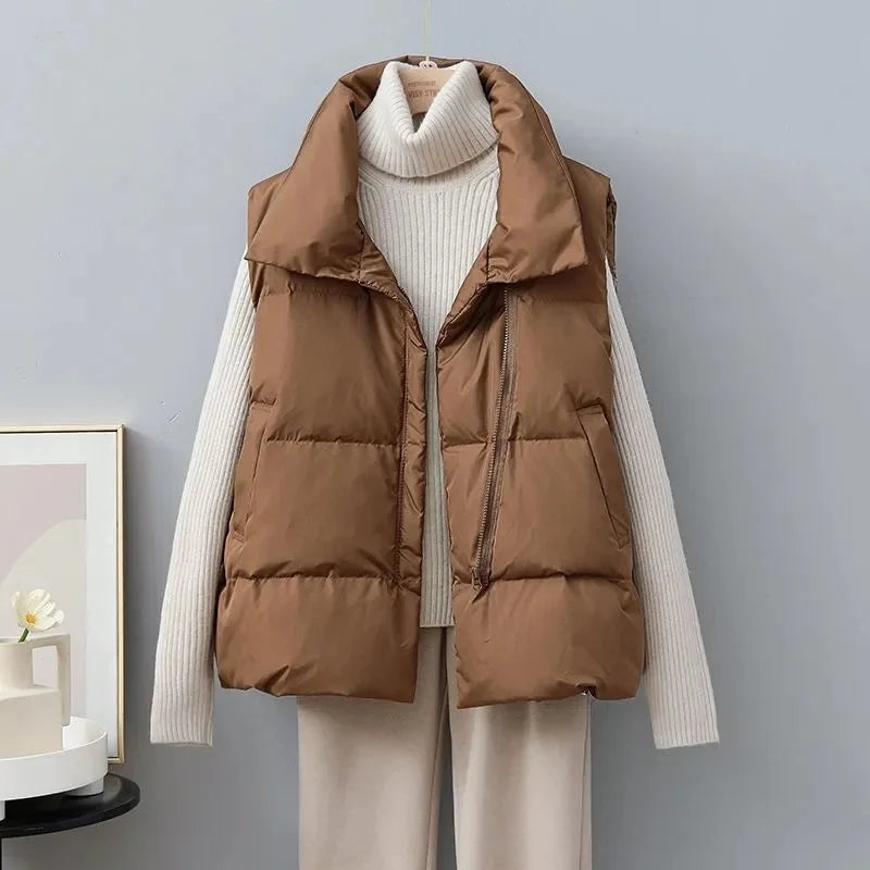 Street-wave Short Puffer Vest With High Collar Minimalist Polyester For Women Cozy Comfort