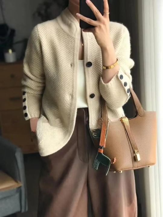 Street-wave Womens Knit Jacket For Elegant Warmth With Pockets Cozy Cardigan Everyday Wear