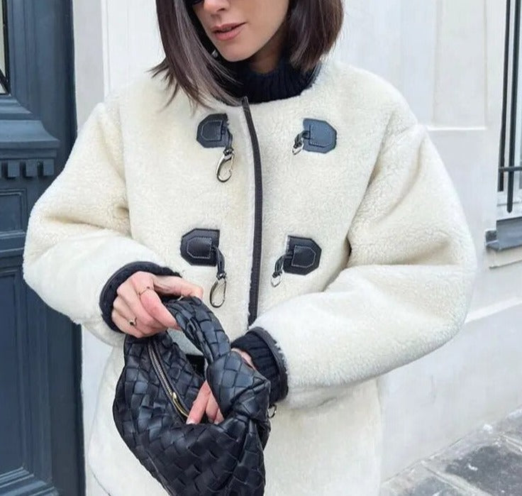 Street Wave Thea Fur Coat For Women Luxurious Warmth Plush Shearling Elegant Winter Outerwear