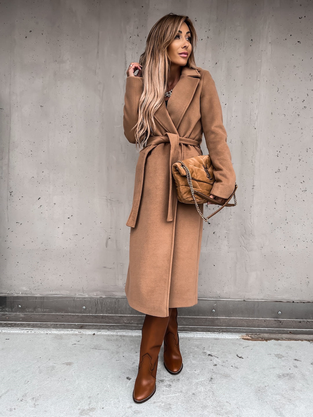 Street-Wave Belted Long Coat For Women Chic Elegant Winter Overcoat With Tie Belt
