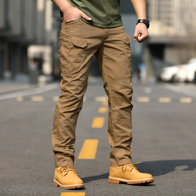 Street-Wave Men's Tactical Cargo Pants Rugged All-Terrain Comfort for Outdoor Adventurers