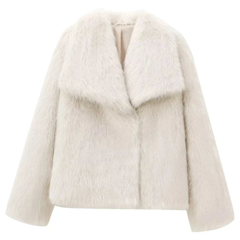Street-Wave Feelings Faux Fur Jacket Luxurious Warmth Ultra Soft Urban Streetwear Women