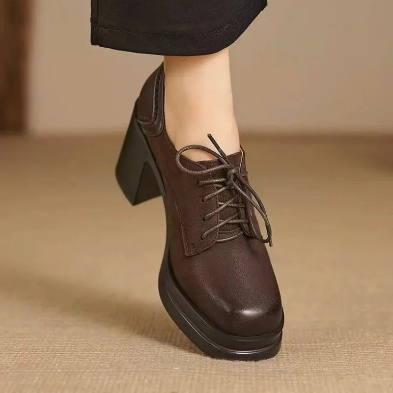Women's Lace-Up Oxford Heels with Block Heel and Platform Design