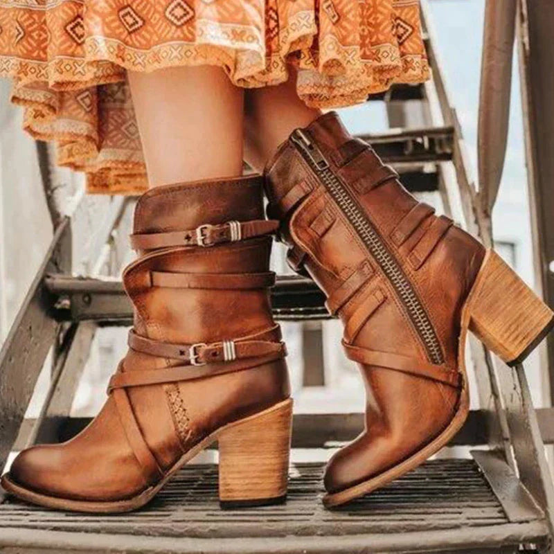 Street-Wave Women Retro Boots Warm Cozy Leather Ankle Boots For Chic Winter Style