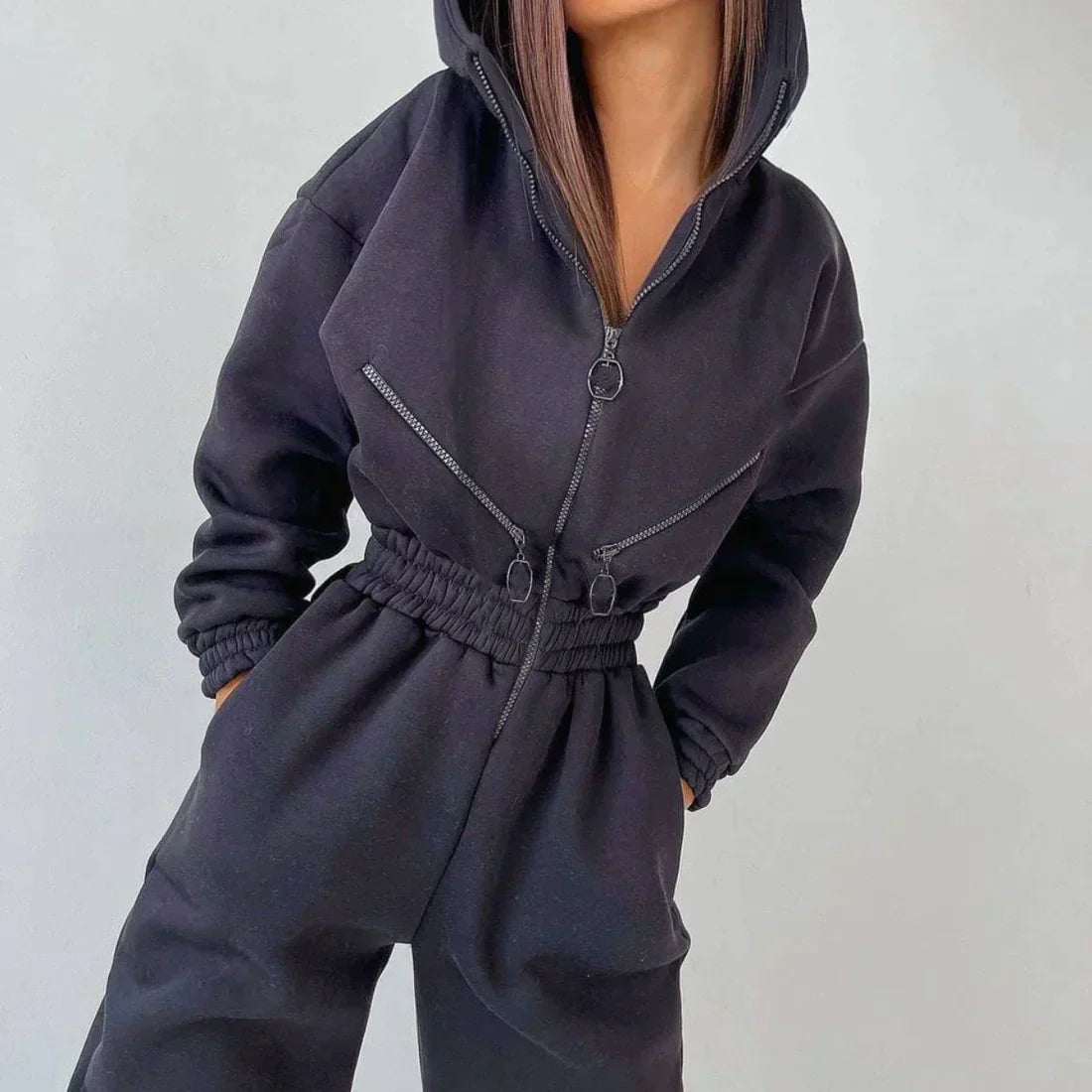 Street-wave Fleece-Lined Winter Jumpsuit For Confident Women Cozy One-Piece Tracksuit With Ultra Soft Comfort