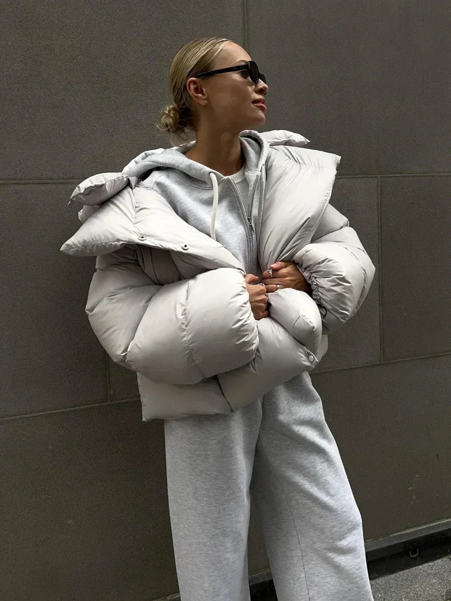 Street Wave Anthracite Puffer Jacket For Urban Winter Style Warm And Trendy With Superior Insulation For Cold City Days