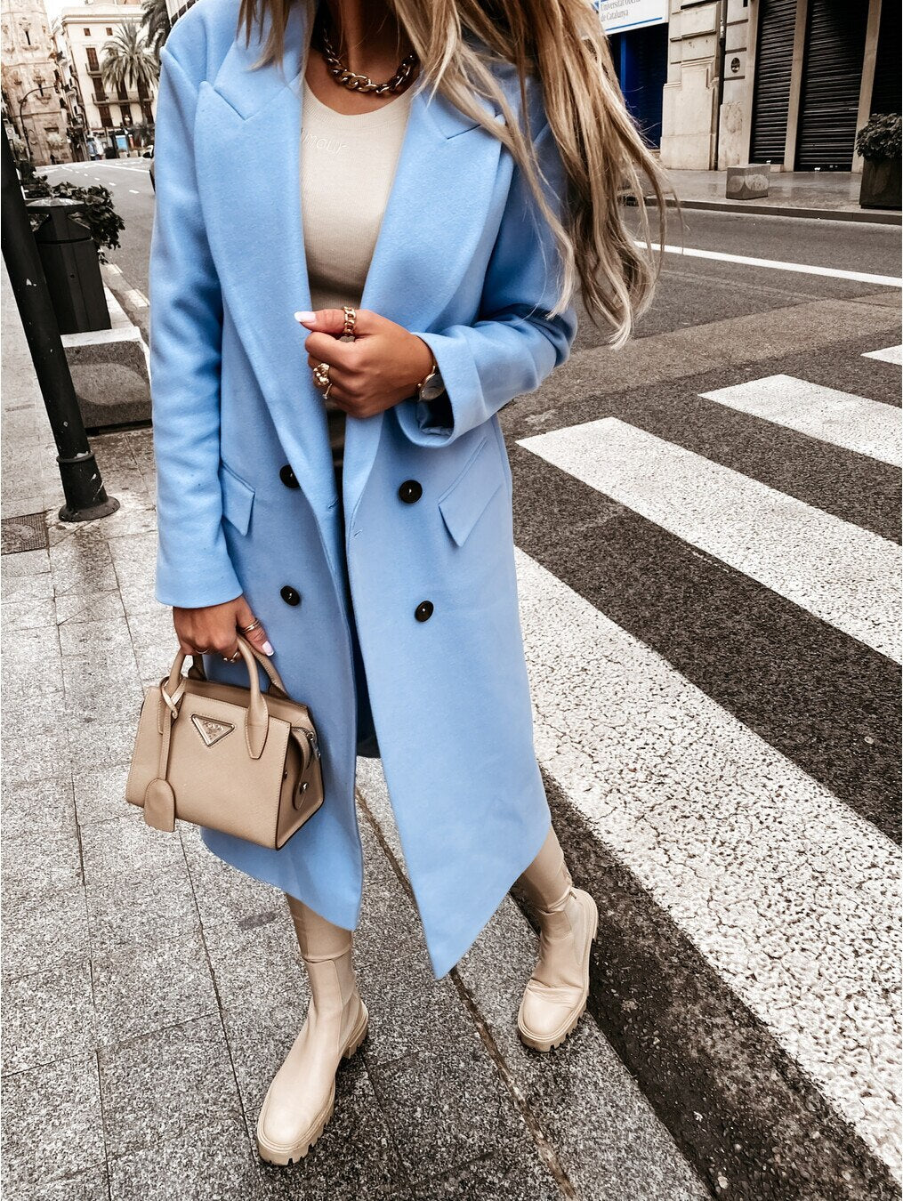 Street-Wave Wool Coat With Button Closure For Women Winter Classic Retro Style Timeless Elegance