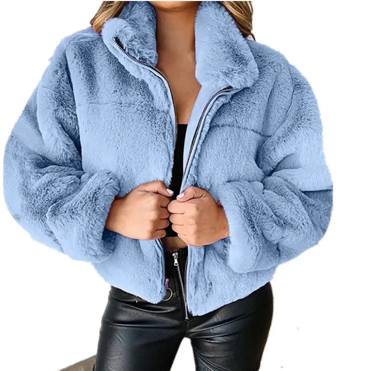 Street-Wave Velvet Touch Zip Coat For Women Cozy Warmth Plush Breathable Blend Premium Winter Essential