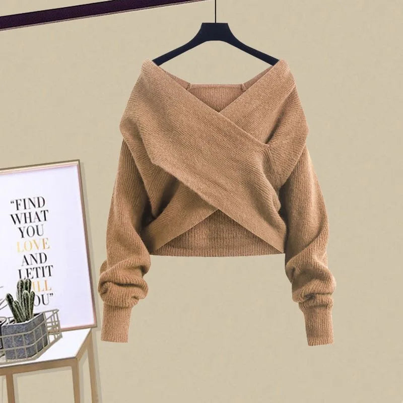Klaudia Winter Sweater For Women Elegant Cozy Knit With Refined Details And Premium Fabric