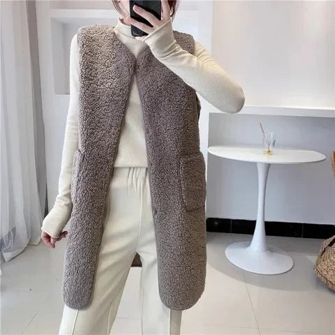 Streetwave Wool Vest With Pockets For Women Minimalist Cozy Polyester Wool Blend