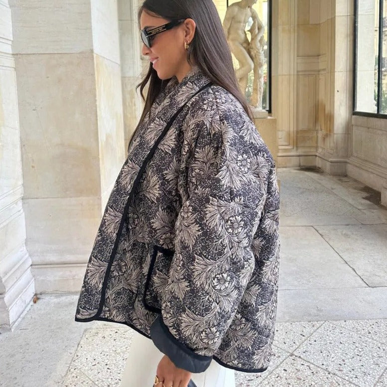 Street-Wave All-Season Elegant Jacket with Modern Cut for Style-Conscious Urbanites