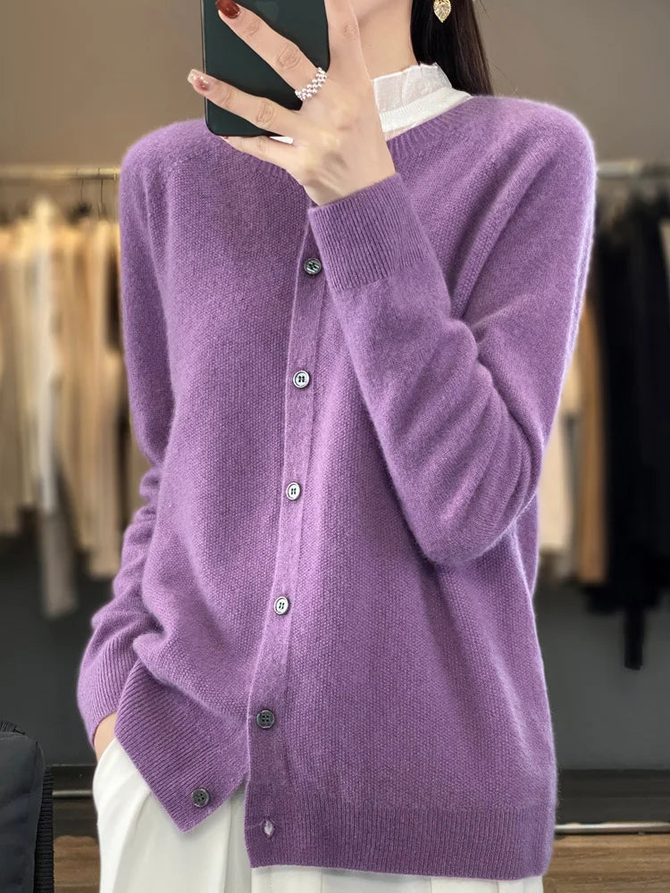 Women's Buttoned Cardigan with Classic Design and Versatile Style