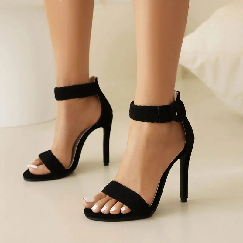 Women's Flat Ankle Strap Sandals with Adjustable Closure and Lightweight Design