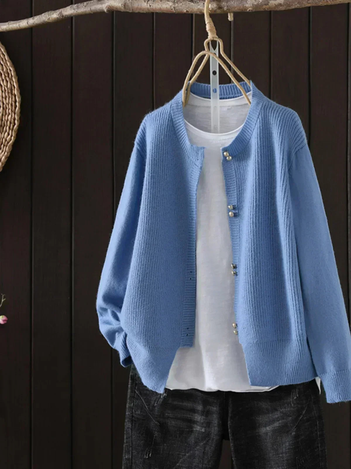 Women's Knit Cardigan with Cozy Feel and Breathable Design