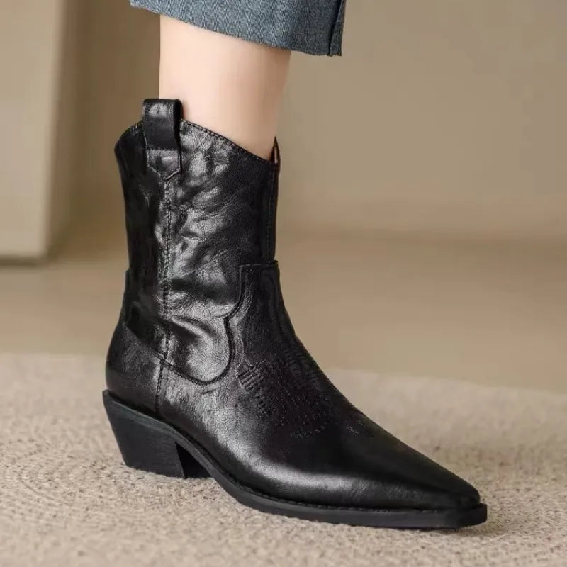 Street-Wave Womens Tapered Boots Perforated Back Design Durable Warm Winter Comfort