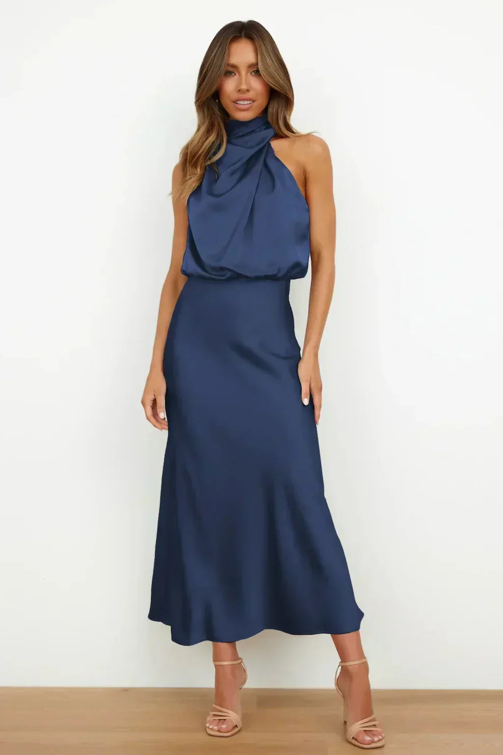 Women's Halter Evening Dress with A-Line Silhouette and Back Tie