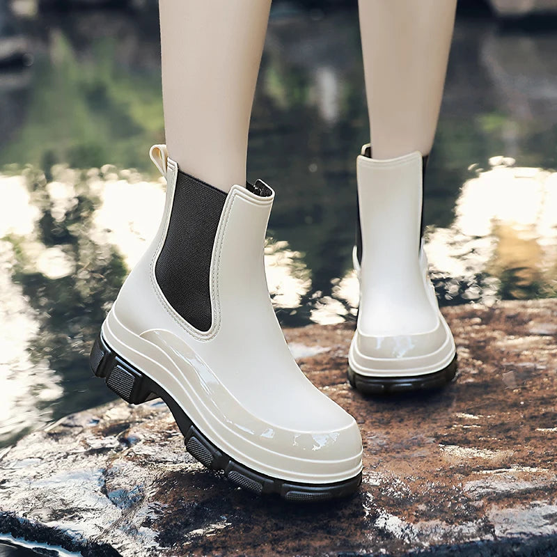 Street-Wave Waterproof Slip-On Wellington Boots Unisex With Elastic Sides And Grippy Sole