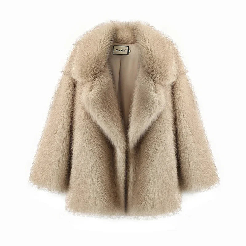 Street-wave Oversized Cozy Winter Coat For Plus Size Women Warm Plush Fur With Durable Comfort