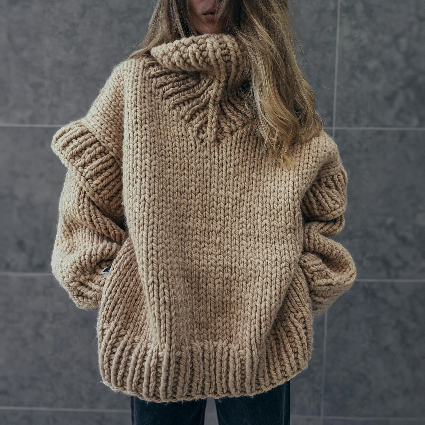 Street-Wave Womens Chunky Knit Sweater Oversized Turtleneck Pullover For Cozy Warmth And Versatile Style
