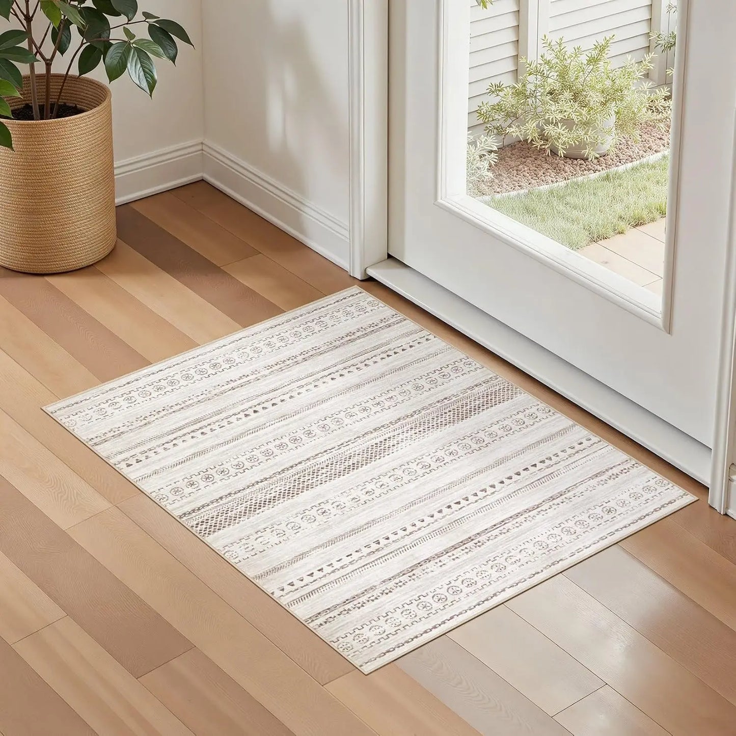 Eprolo Washable Boho Farmhouse Moroccan Geometric Indoor Carpet For Bedrooms
