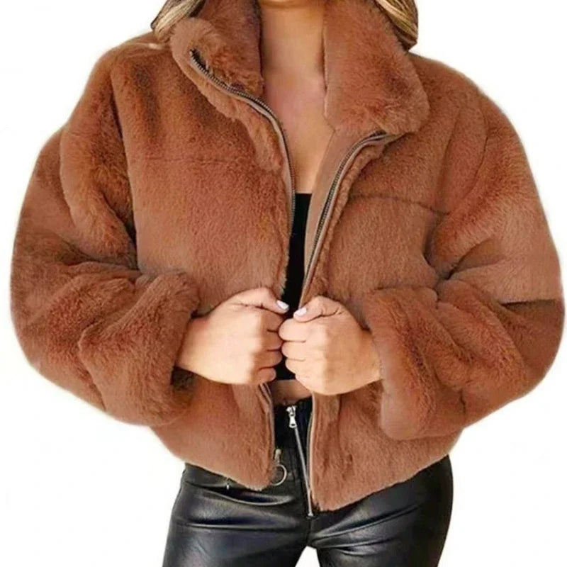 Street-Wave Velvet Touch Zip Coat For Women Cozy Warmth Plush Breathable Blend Premium Winter Essential