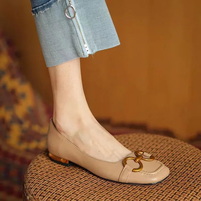 Women's Low Heel Flat Sandals with Cushioned Insole and Adjustable Straps