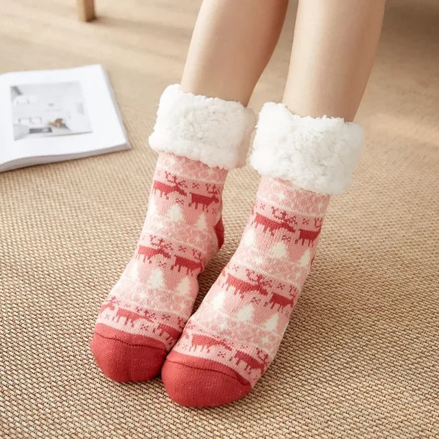 Street-wave Christmas Socks For Kids Warm Cozy Festive Santa Design With Plush Cuff