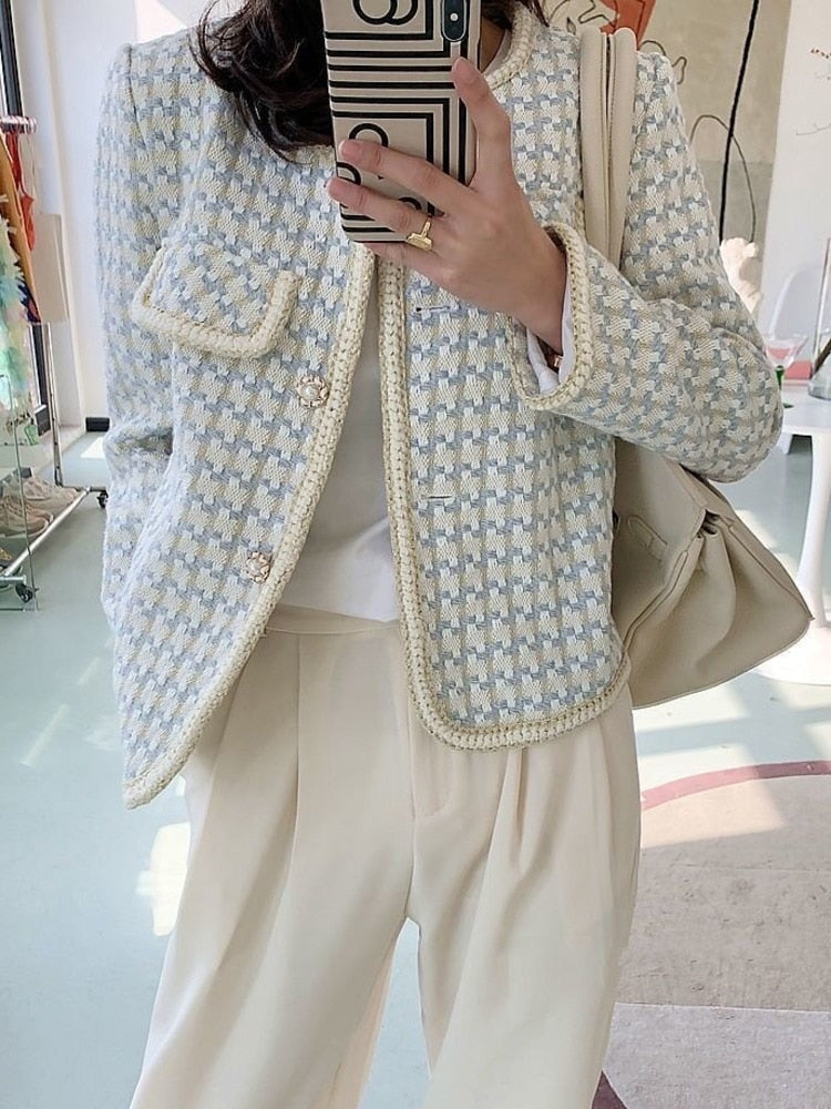 Street-Wave Women's Tweed Jacket, Elegant Flattering Fit, Light Blue Check, Timeless Style
