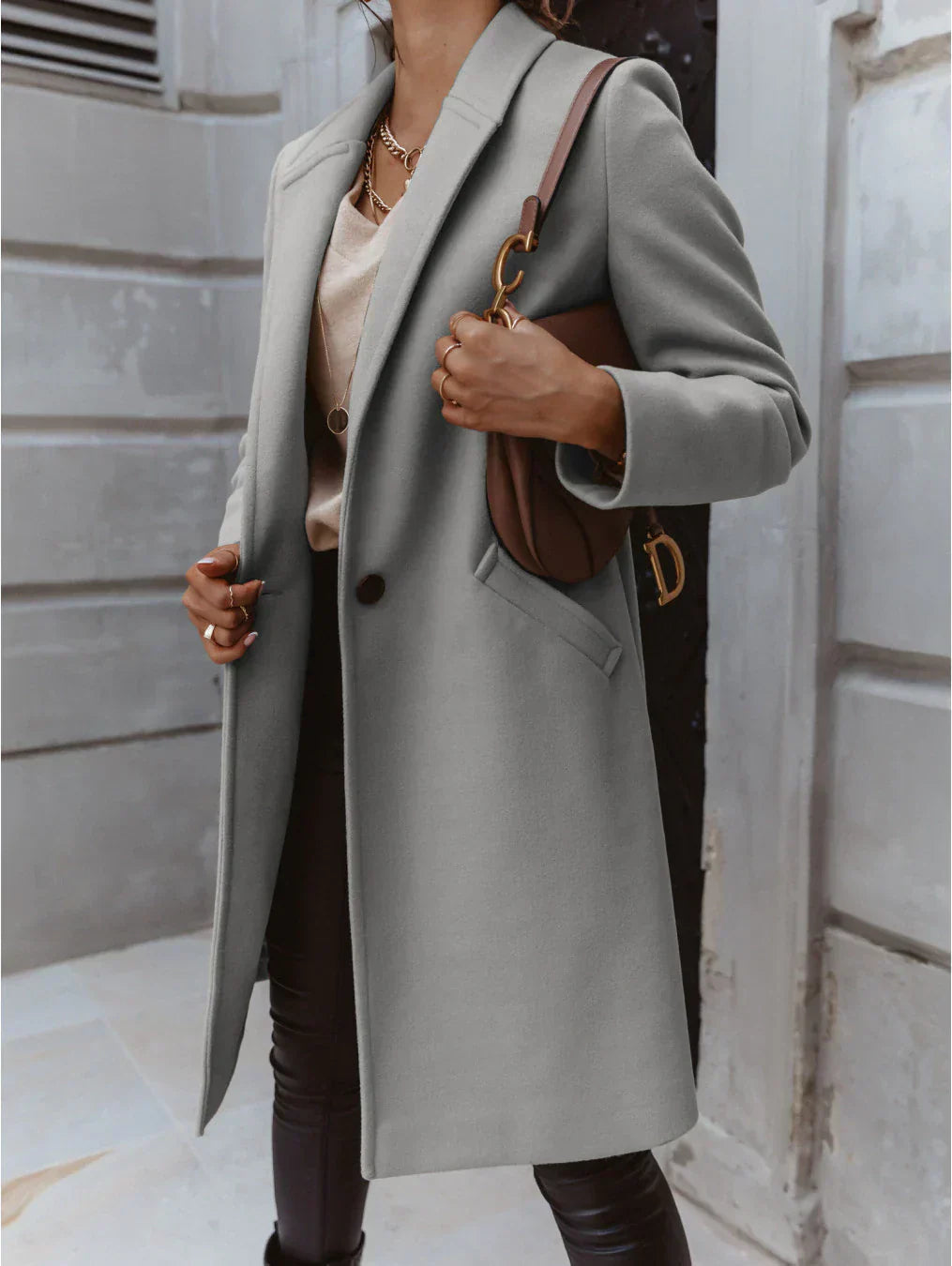 Street-Wave Alexis Women's Double-Breasted Long Coat Warmth and Style