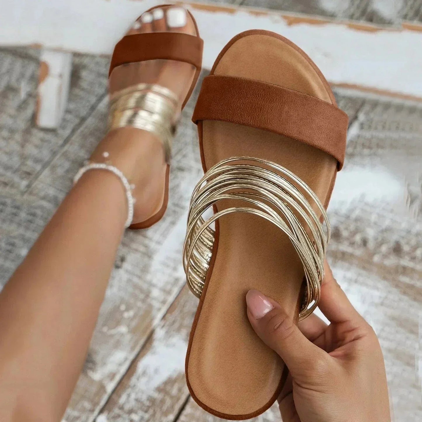 Women's Casual Sandals with Adjustable Straps and Arch Support