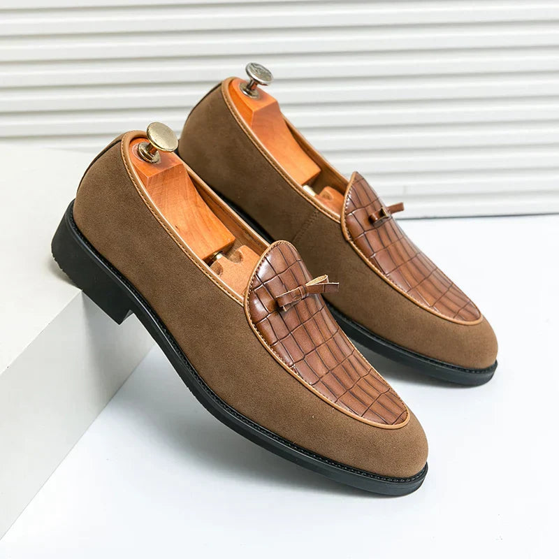 Street-Wave Prestige Classic Leather Loafers For Men Timeless Formal Shoes With Premium Comfort