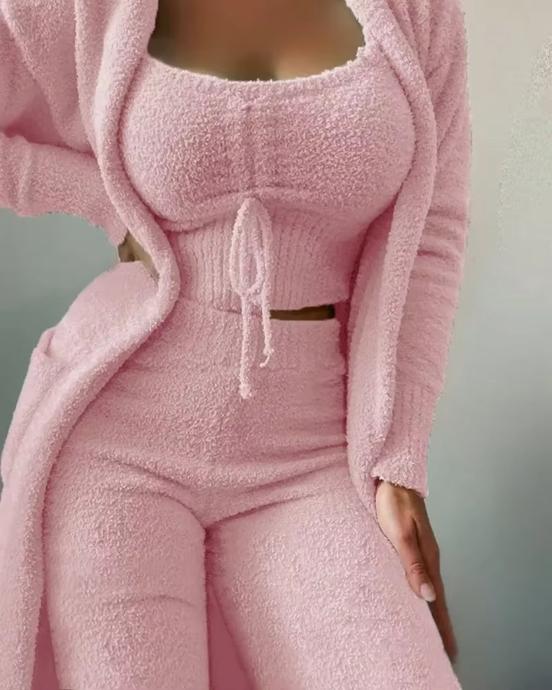 2025 Luxury Women’s Plush Pajama Set 3‑Piece Cozy Crop Top Long Pants and Coat