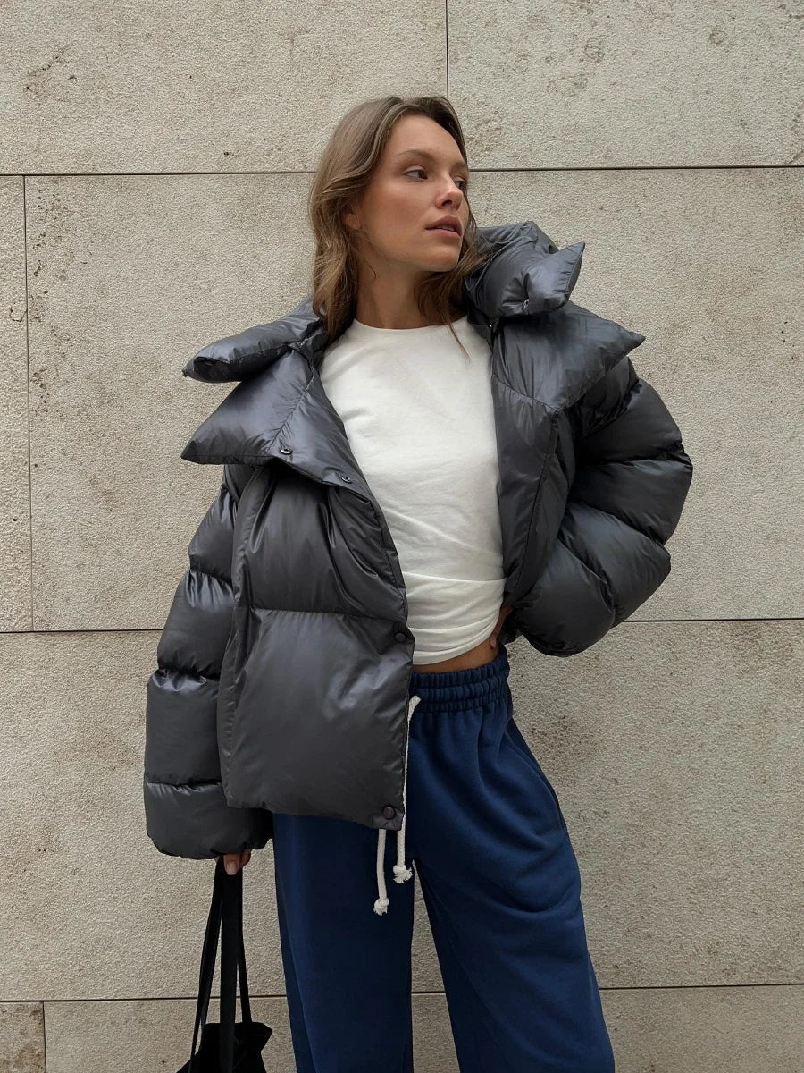 Street Wave Anthracite Puffer Jacket For Urban Winter Style Warm And Trendy With Superior Insulation For Cold City Days